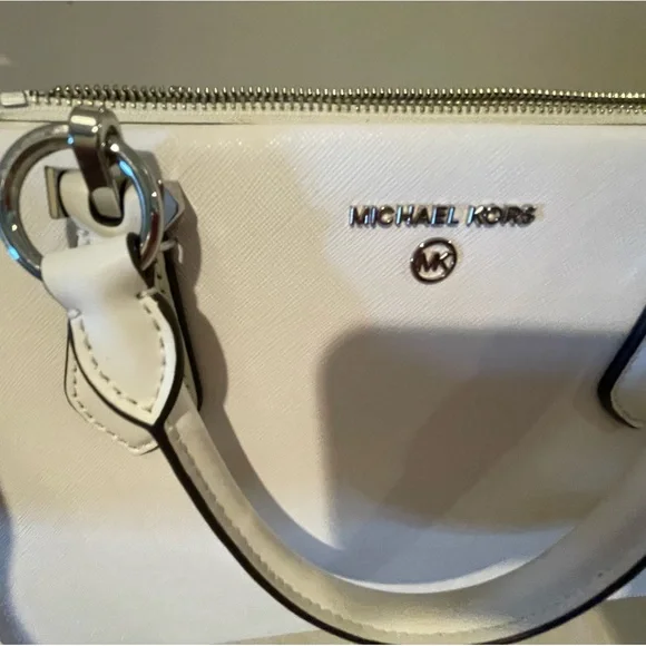 Michael Kors Purse - Picture 3 of 7